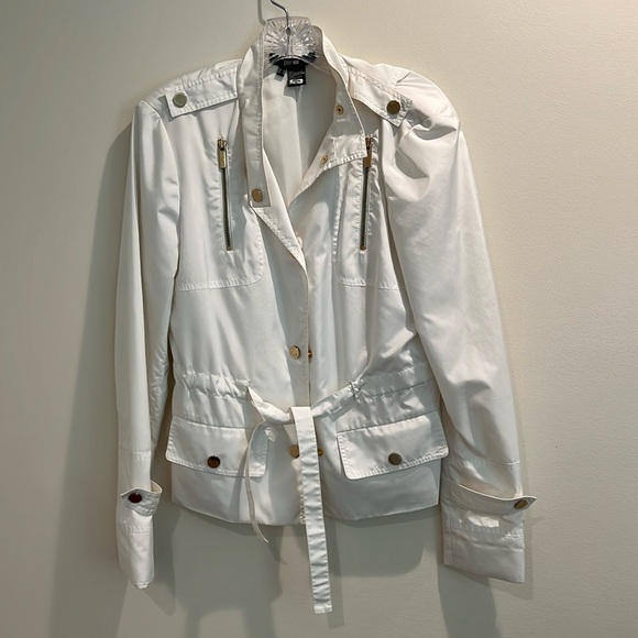 White polyester ladies jacket - Picture 1 of 2